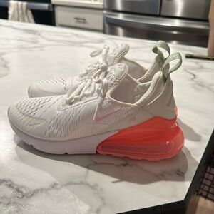 Nike Air Max 270